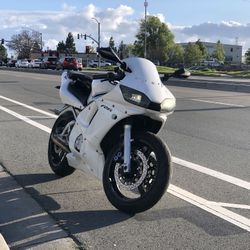 2000 YZF R6