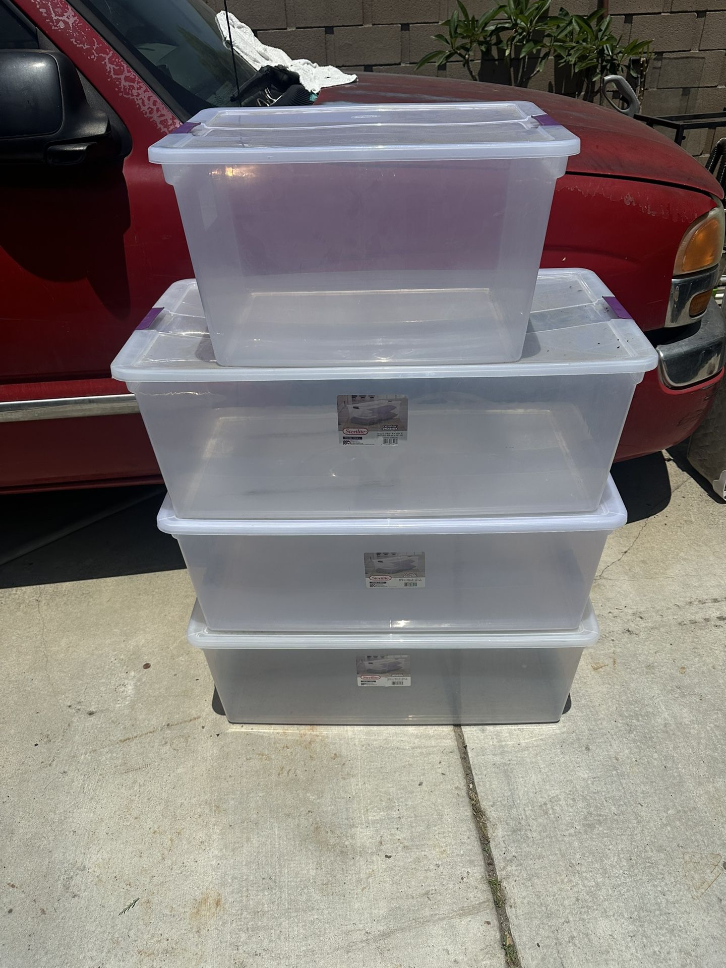 4 Clear Sterilite 66 Qt Totes Storage Containers W Lids Preowned
