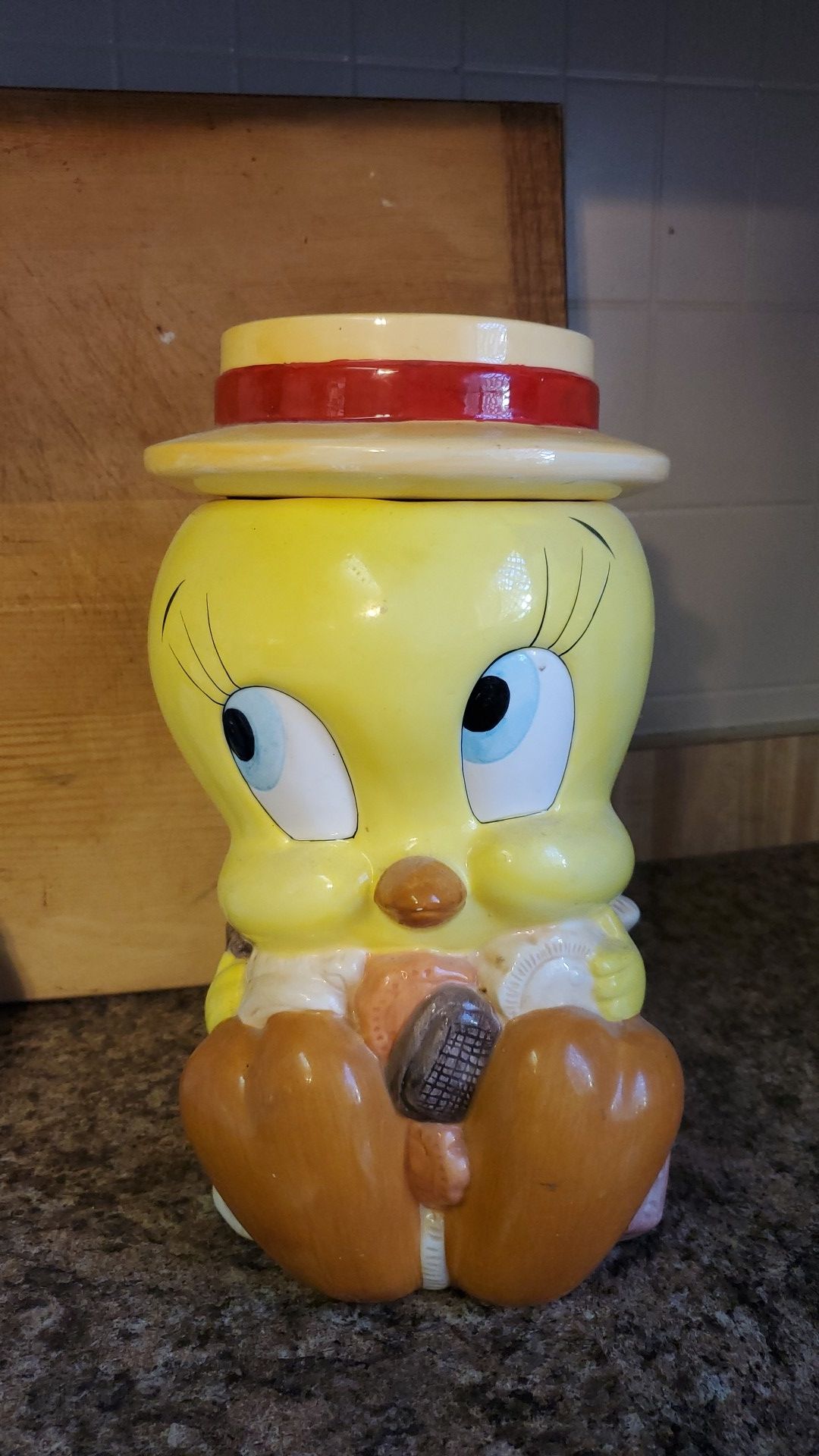 1993 tweety bird cookie jar