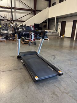 Centr Runr Treadmill with silent incline & running speed foldable home gym