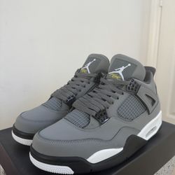 Air Jordan 4 Size 10.5