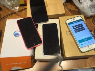 IPHONES AND SAMSUNGS