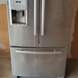 WHILPOOL French Door/ Freezer Drawer REFRIGERATOR FREEZER