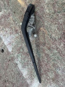 Scion Xb Rear Wiper