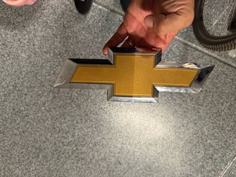 Silverado Bow Tie