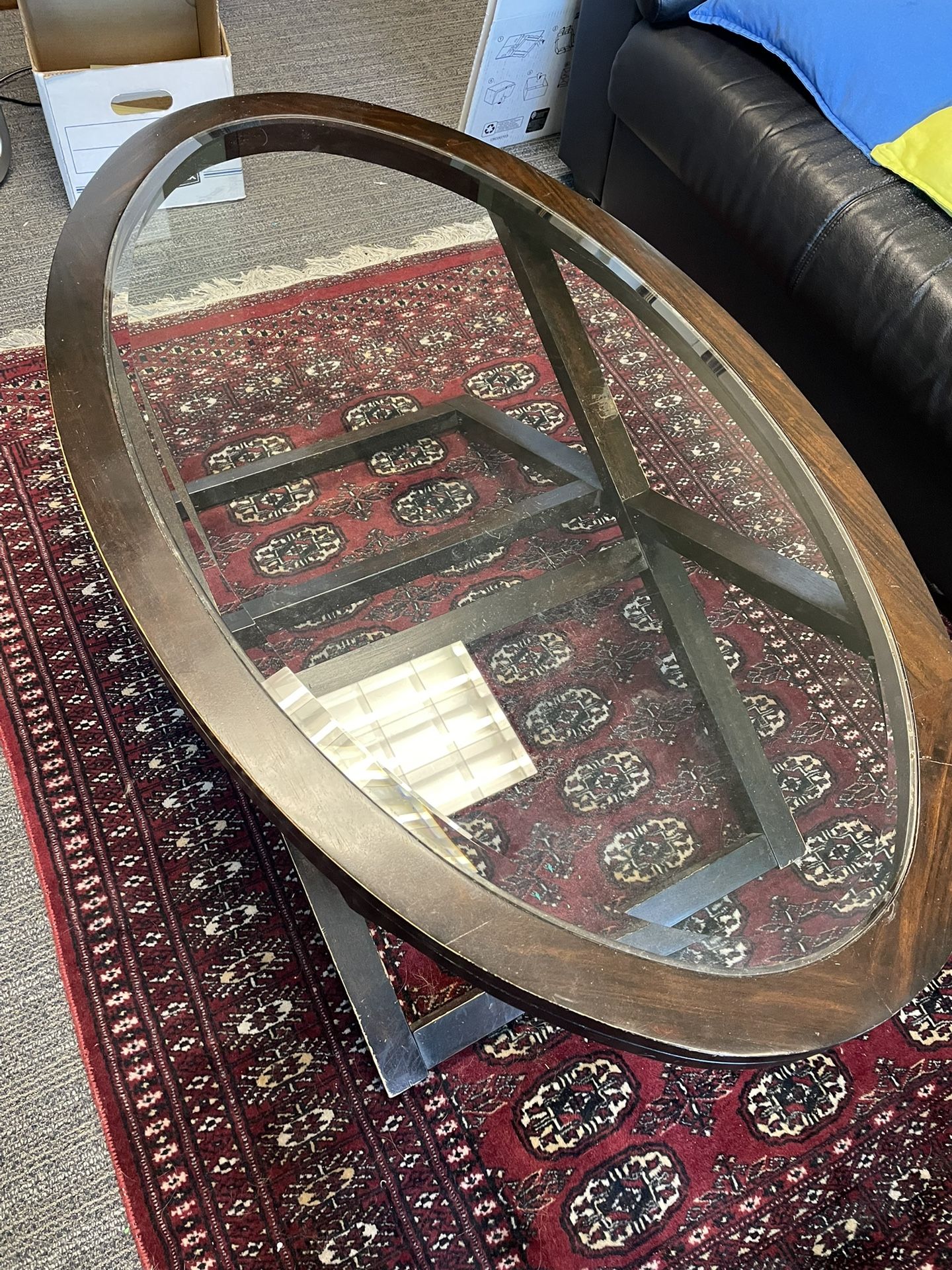 Coffee Table - Glass Top - Oval