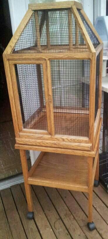 Designer Aviaries Oak Bird Cage