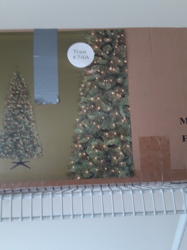Prelit Christmas Tree