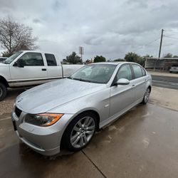 BMW 328i 