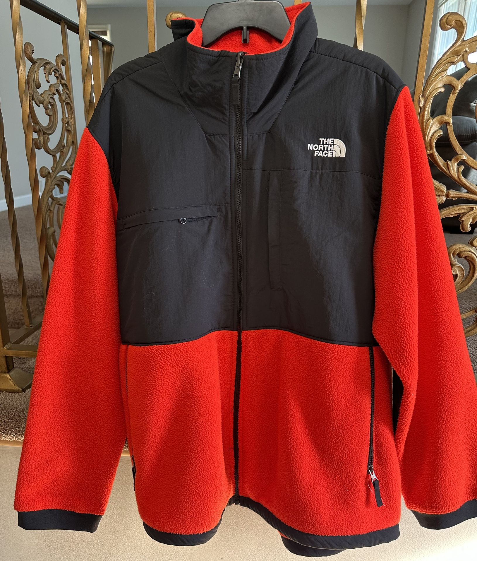The North Face Men Jacket XL Red