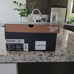 Reebok Question Low Size10 Brand New