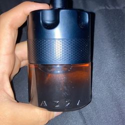 Azzaro most wanted parfum and valentino born in roma