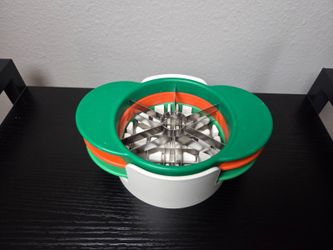 Fruit/Vegetable Cutter