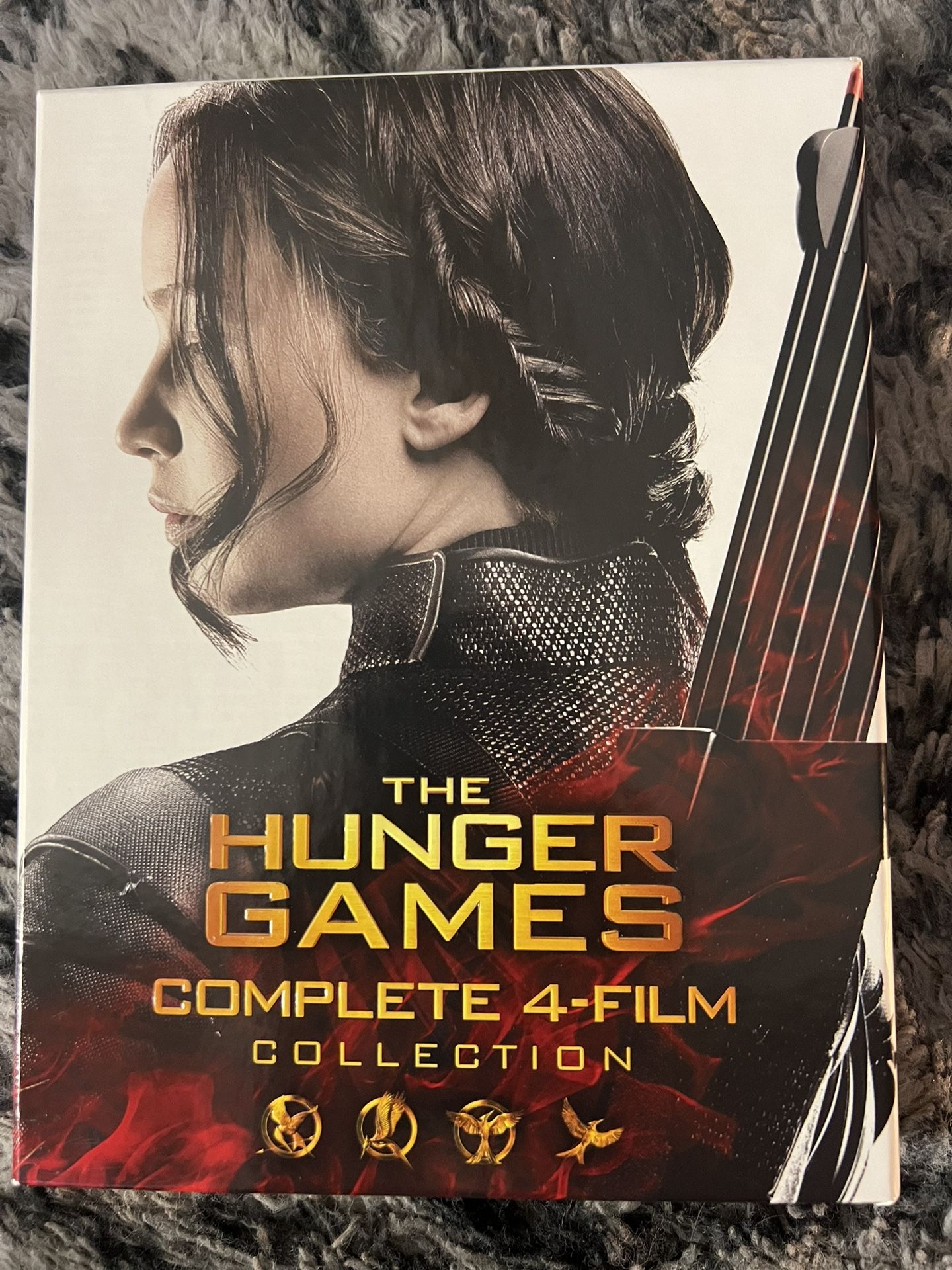 Like Brand NEW Condition- THE HUNGER GAMES - COMPLETE 4 FILM COLLECTION- DVD SET