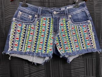 Miss Me Shorts 