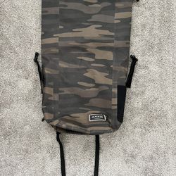 Dakine Cyclone 32L waterproof Roll Top Backpack