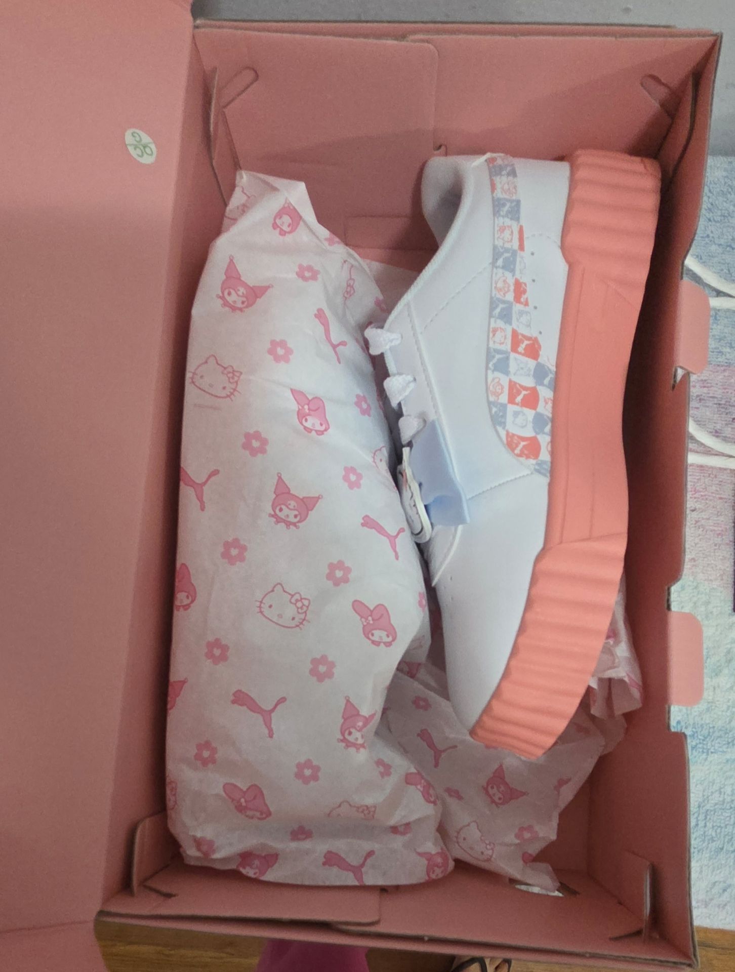 Puma Carina Hello Kitty & Friends
