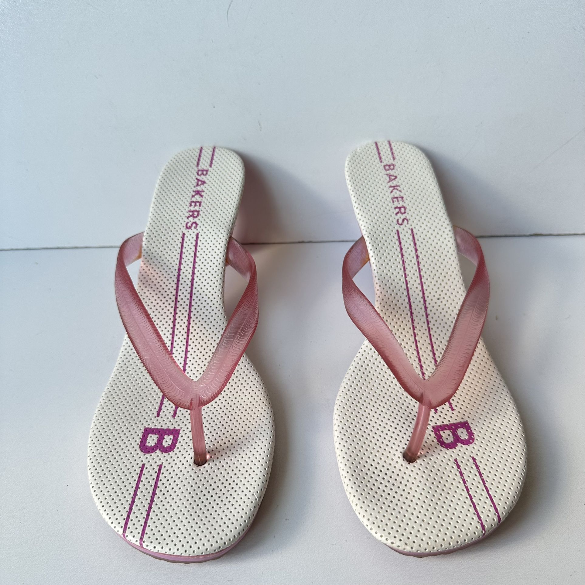 Bakers women’s heeled sandals flip flop pink and white size: 9