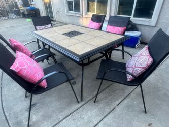 7 pc patio set very nice