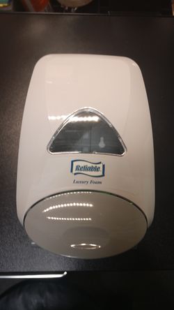 Foaming soap dispensers