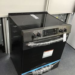 New Scratch And Dent Frigidaire Gallery 5 Burner Glass Top Black Stainless Steel Slide In Range. 1 year Warranty 
