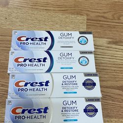 4 Crest Pro Health Toothpastes