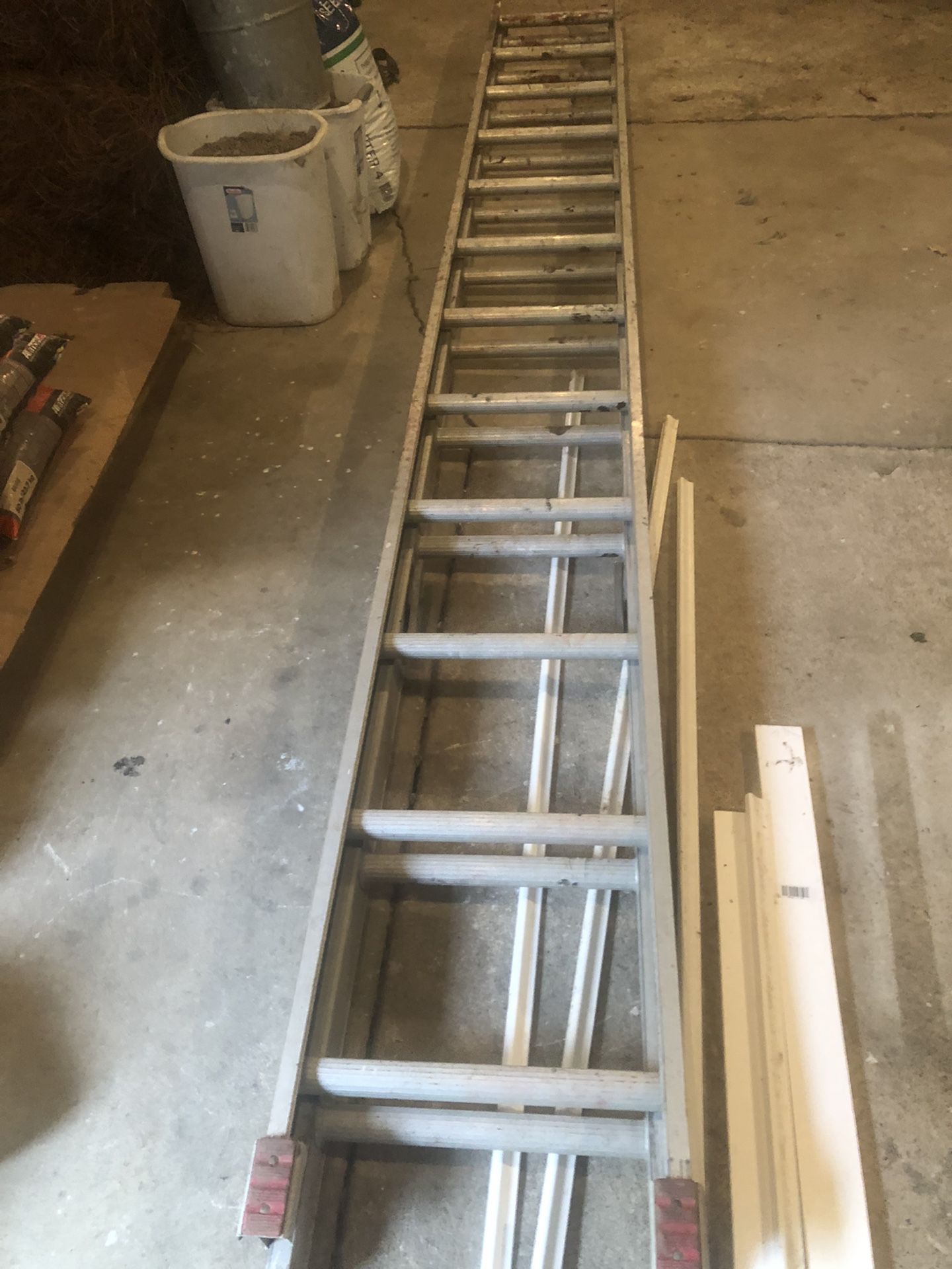 Aluminum 24’ Ladder 