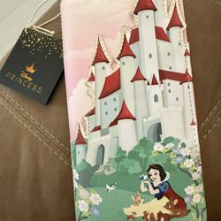 Snow White Loungerfly Wallet 