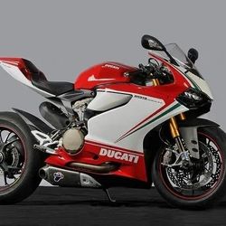 2013 Ducati 1199 Panigale S tricolore