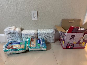 Mixed Diaper Lot – Pampers Splashers & pamper