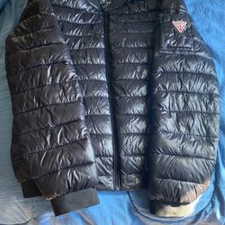 guess puffer jacket