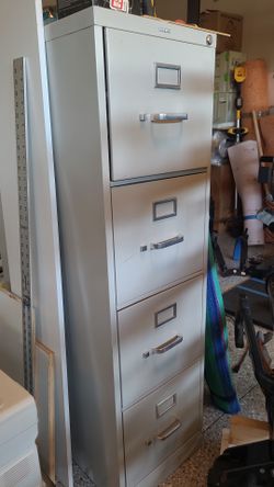 HON 4 drawer Metal Locking File Cabinet