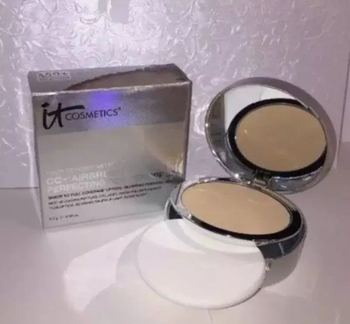 $20 each It Cosmetics CC Airbrush Perfecting Powder Full Coverage