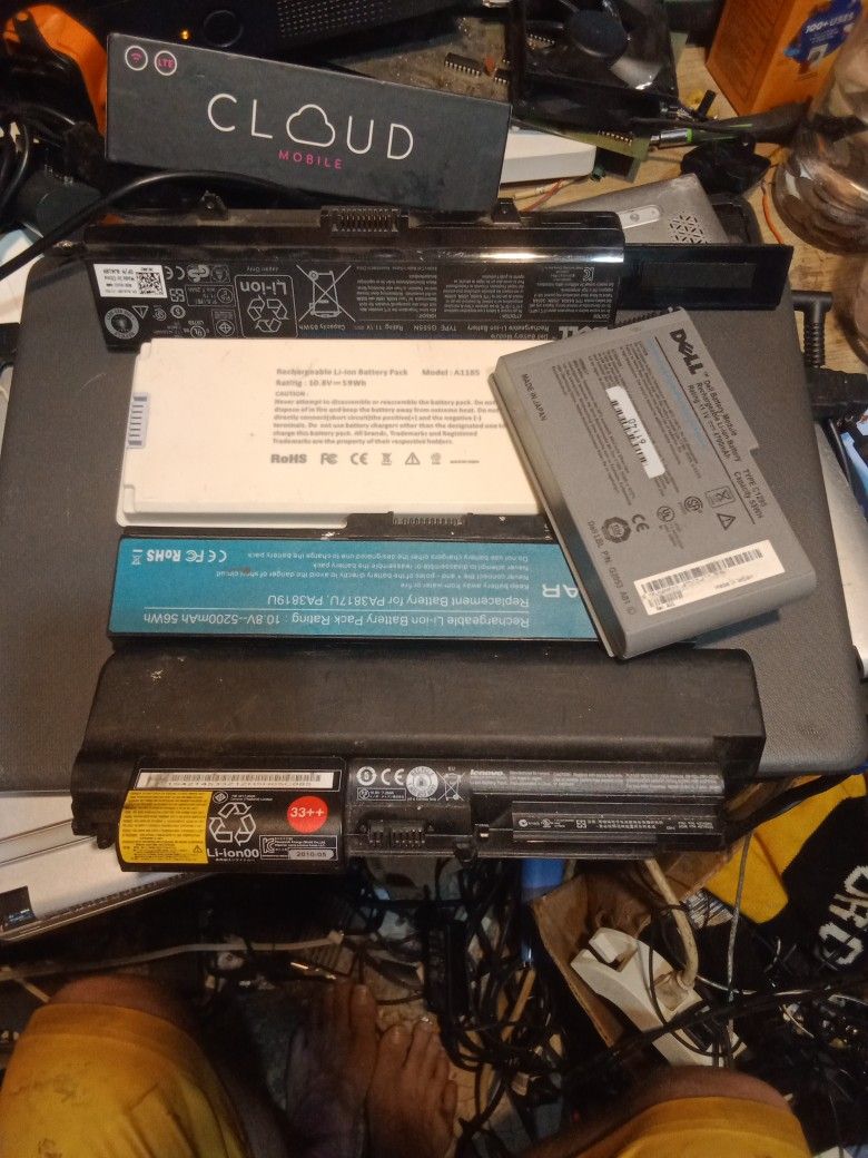 LAPTOP BATTERY BUNDLE