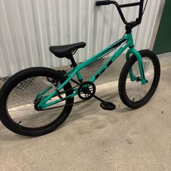 GT BMX 20” kids bike …sells for $299.. asking $100