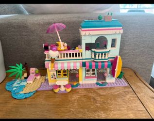 Lego Beach House