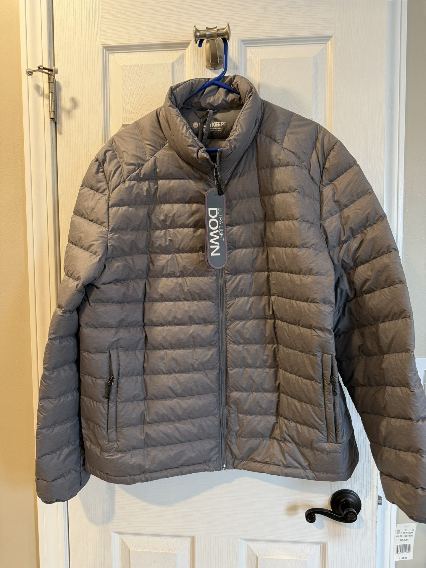 Ultra Light DOWN Heatkeep Men’s Puffer Jacket NEW WITH TAGS Size XL