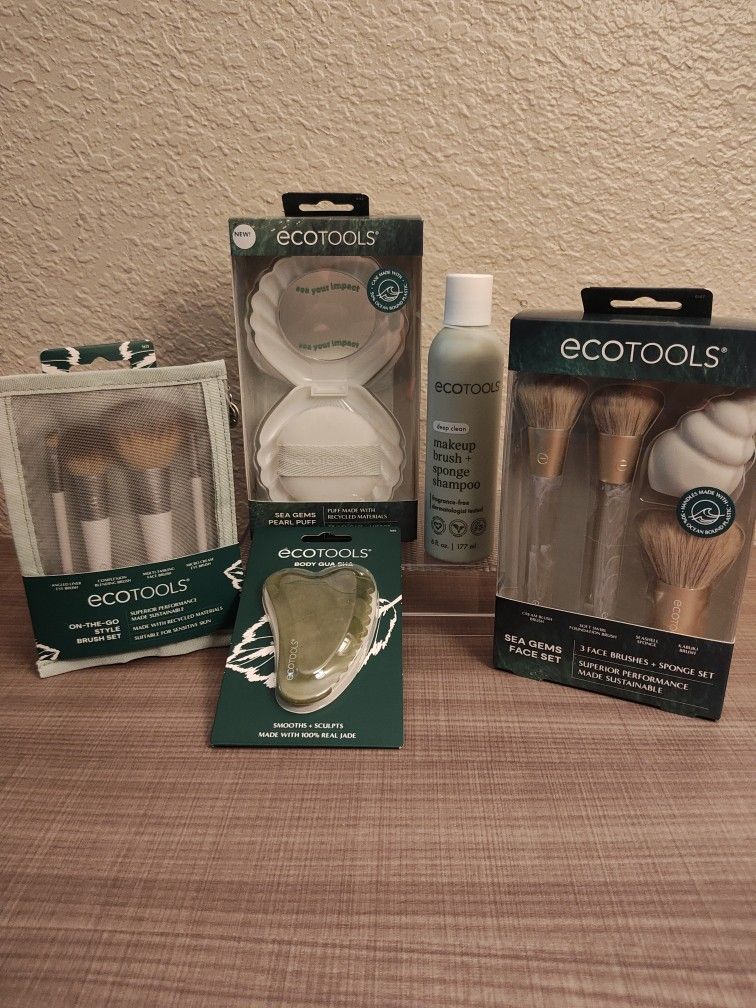 All Brand NEW! 🌊   ECOTOOLS Face / MakeUp Care Accessories - Sea Gems (((PENDING PICK UP))
