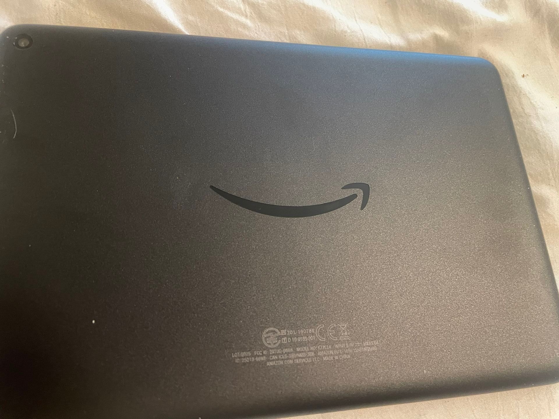 Brand New iPad, Case And Keyboard 55$
