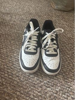 Nike black and white