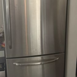 Stainless Steep Fridge