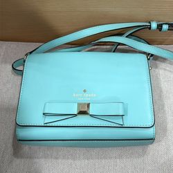 Kate Spade Teal crossbody bag with bow