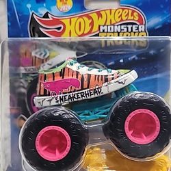 2026 HOT WHEELS MONSTER TRUCKS SNEAKERHEAD FYJ44-JHY38