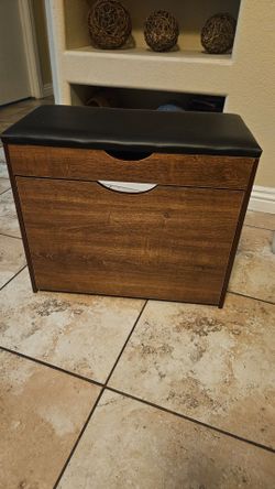 Shoe rack/ bench