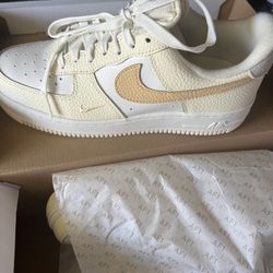 Nike Air Force