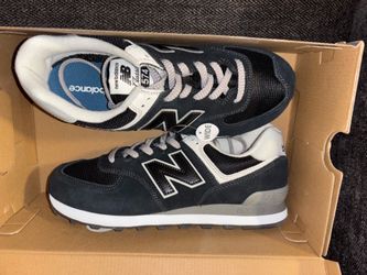 BRAND NEW Women’s NB 574 sneakers