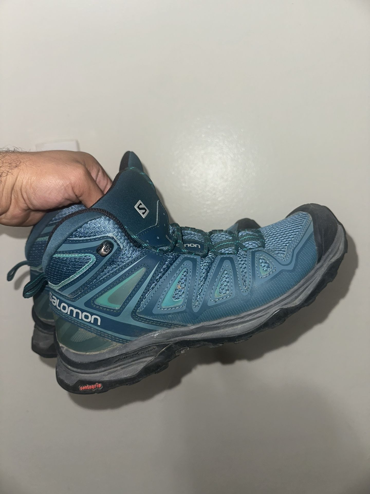 Salomon boots
