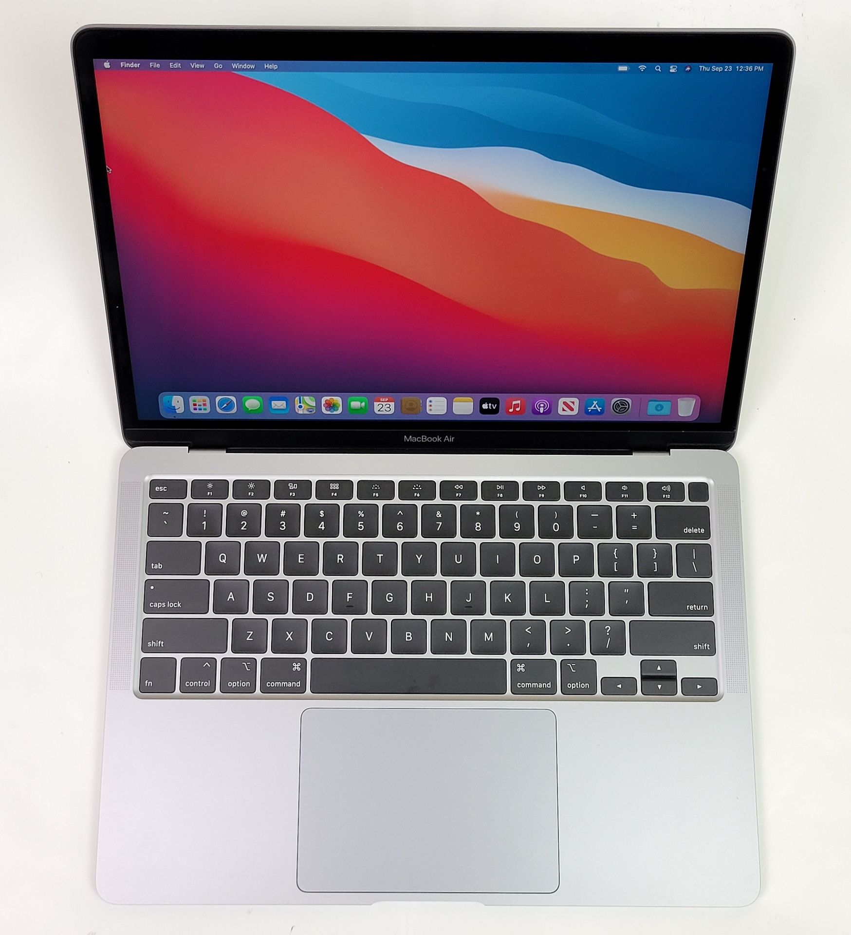 MacBook Air 2020 (i3 8gb 256gb) (3 Battery Cycles)