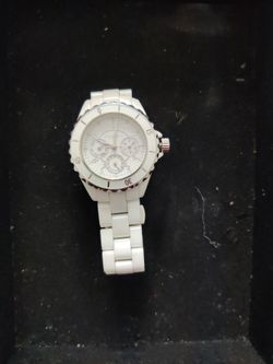 Akribos watch
