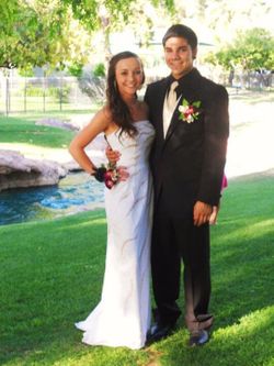 Prom/ wedding/ dance/ formal/ pageant dress